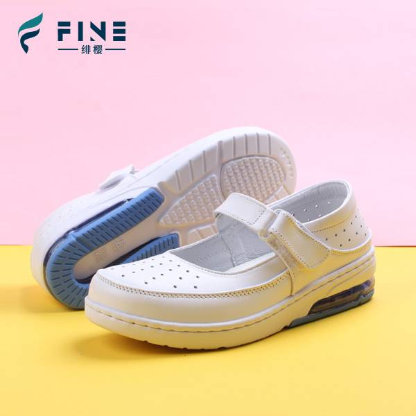 First-layer cowhide external large-cushion nurse shoes