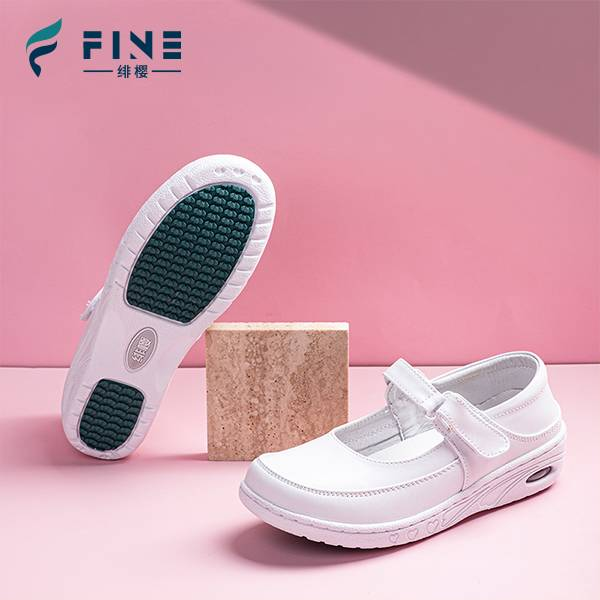 Classic shock absorbing cushioned nurse shoes